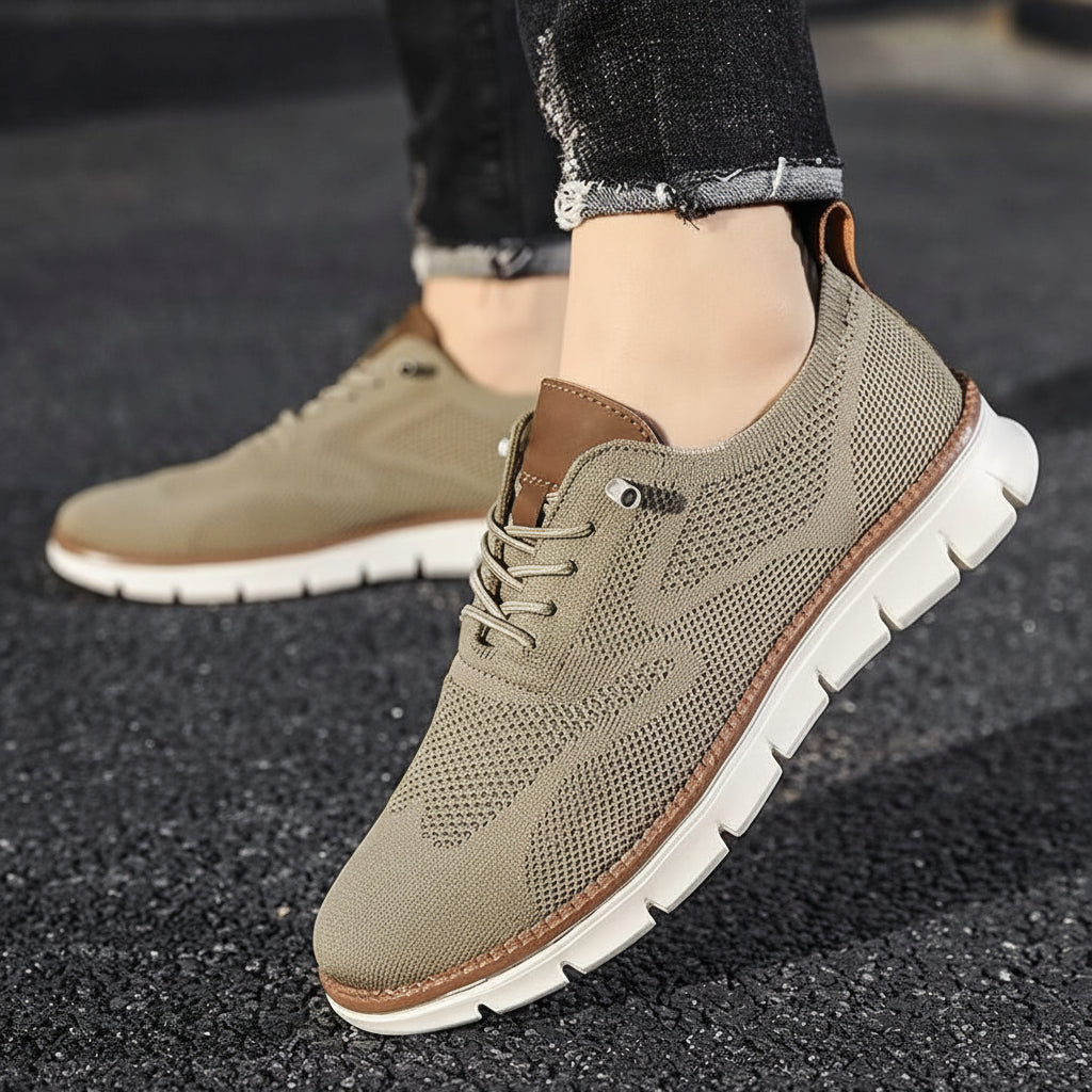 Men's Slip-On Casual Shoes – Comfortable Wide-Toe Urban Sneakers