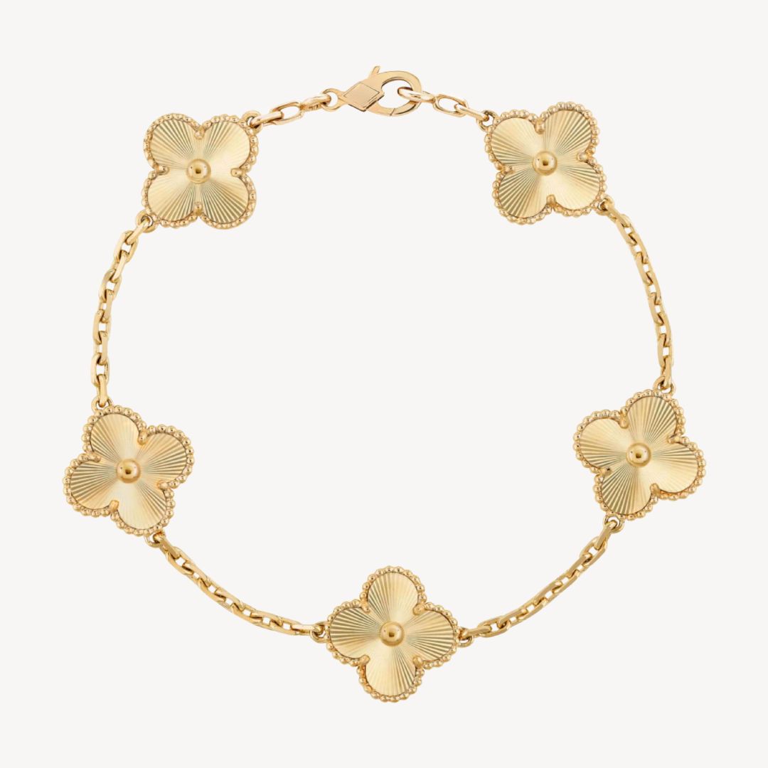 Women's Clover Charm Bracelet – Elegant Agate Stones Gold-Plated & Adjustable